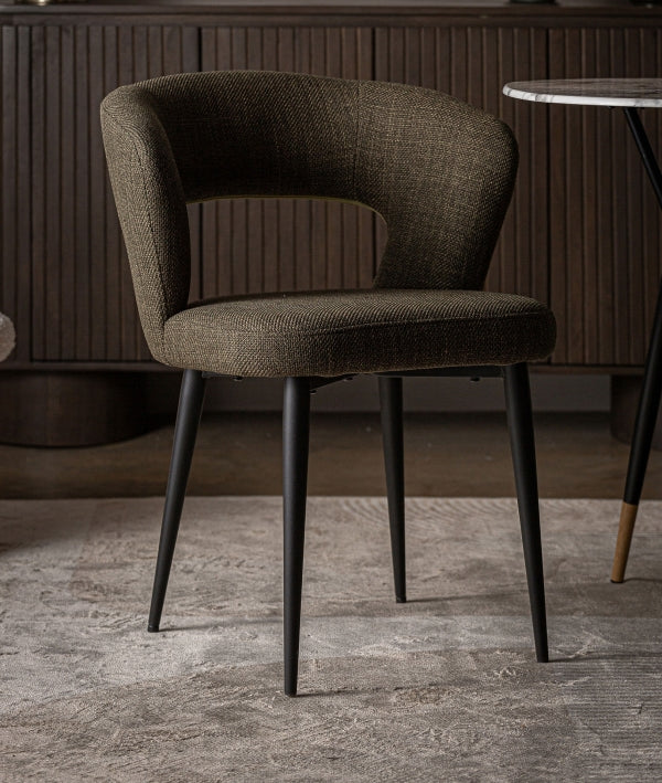 <h2>CHAISES</h2>