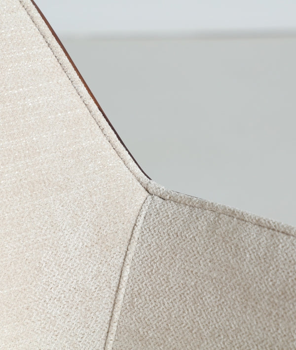 Chaise Beesd