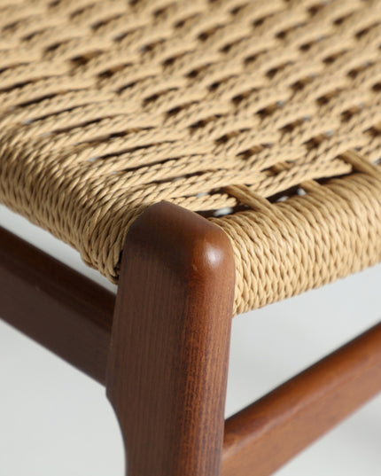 Chaise Well